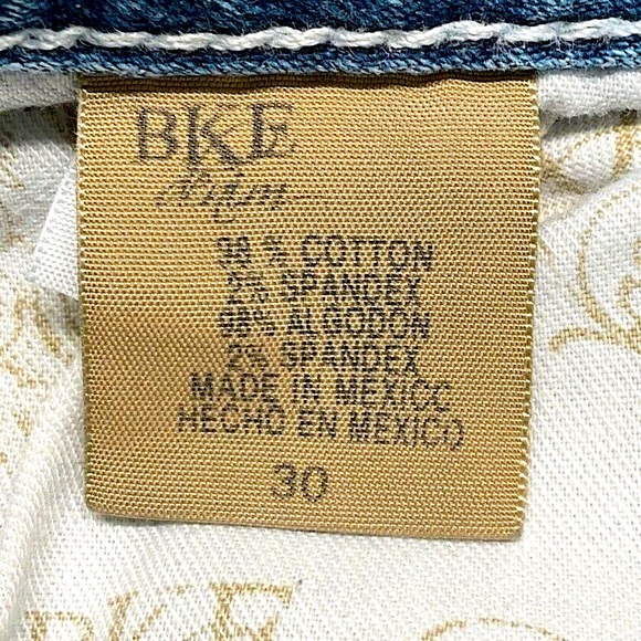 BKE Capri Jeans, Size 30, Great Condition - Picture 5 of 6